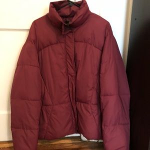 Brand new puffer coat! Size medium- worn twice.